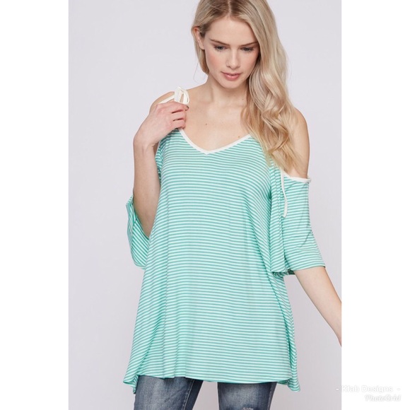 😊LAST 2! Self Tie Bow Tunic in Mint w/Stripes! - Picture 2 of 5